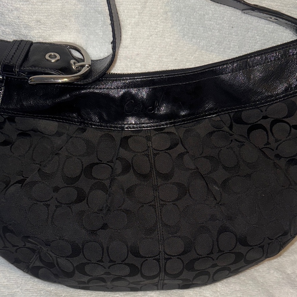 Elegant Black Designer Shoulder Bag
